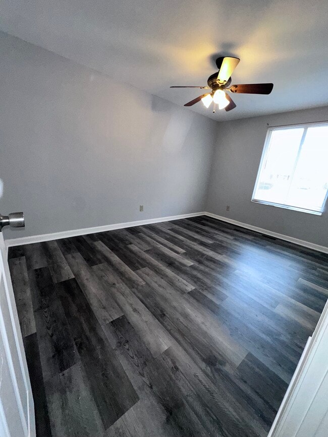 Photo - 10612 Holleybrooke Dr