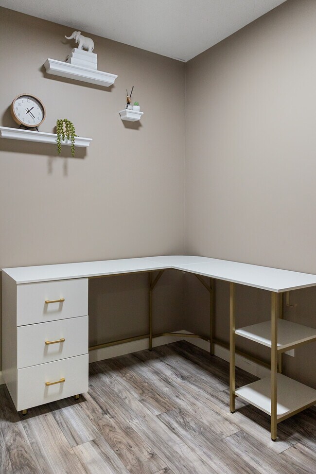 Photo - 25 Kettle Ct