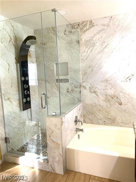 Building Photo - 2301 Jasmine Garden Dr