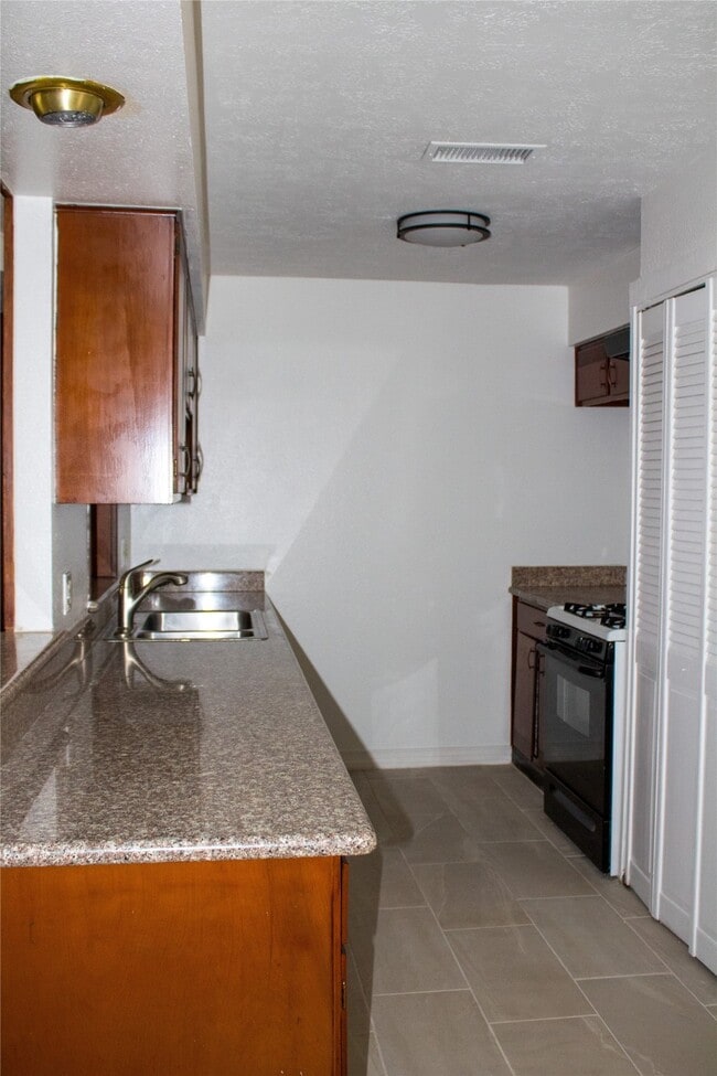 Photo - 15347 E Barbara Cir