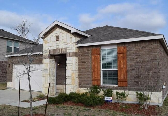 Move-in Special: 50% off second full month... - Move-in Special: 50% off second full month...