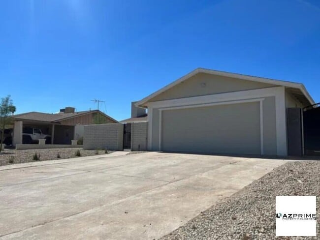 Photo - Beautiful family Home