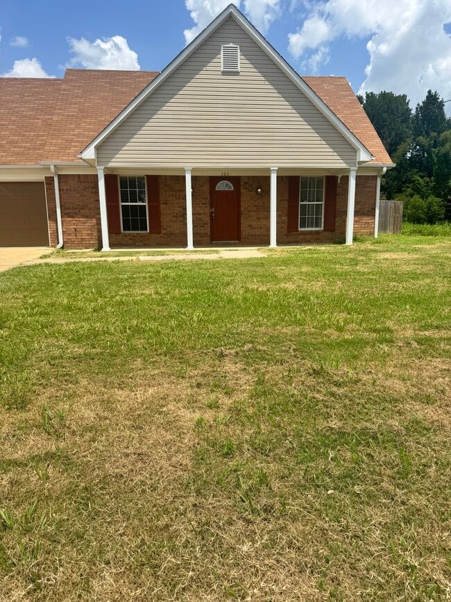 Building Photo - Beautiful Updated 4BR Home with Bonus Room, 2-Car Garage & Fenced Backyard!