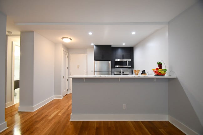 Entry - Kitchen