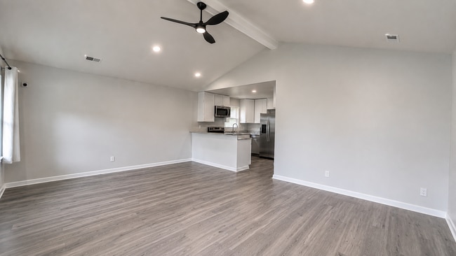 Photo - 31 Bland St