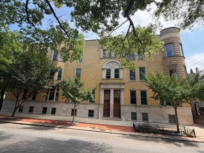 Photo - 325 W Wisconsin St Unit 1853-3