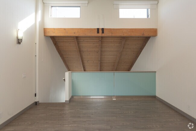 Photo - Oxford Lofts