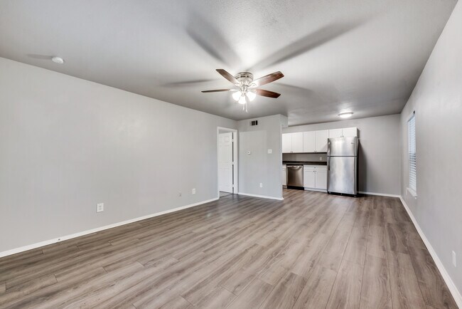 Photo - Calatrava Flats