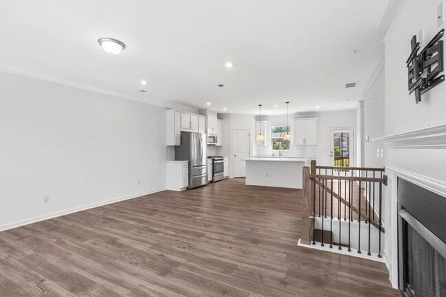 Photo - 6308 Brookwater Vw