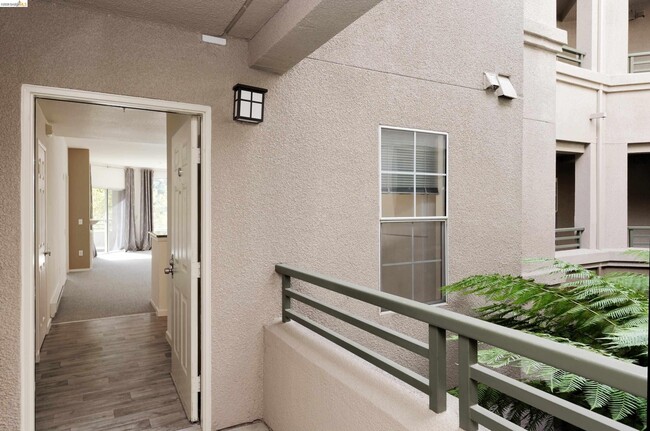Building Photo - 220 Caldecott Ln Unit 201