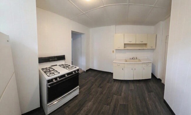 Photo - 306 Woodward Ave Unit 3