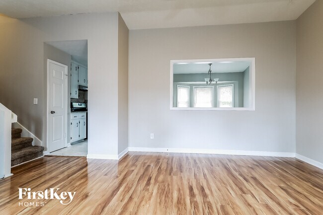 Photo - 2592 Chippewa Ct NW