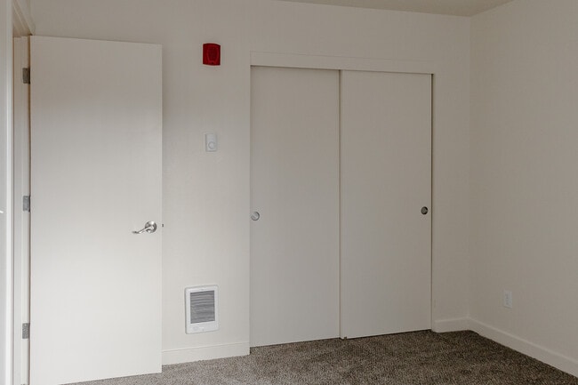 APARTAMENTOS EN D STREET - PORTLAND, OR
