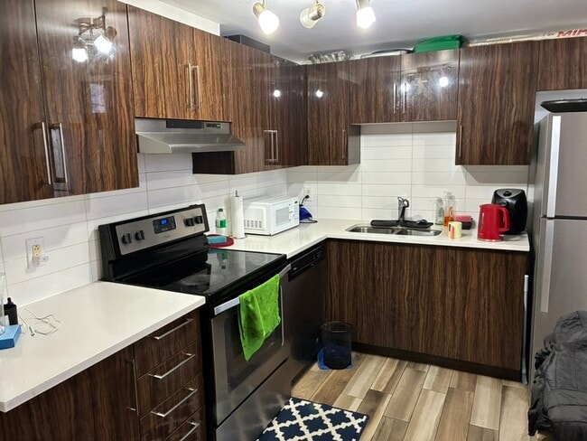 Photo - 7070 Chem. de la Côte St Luc