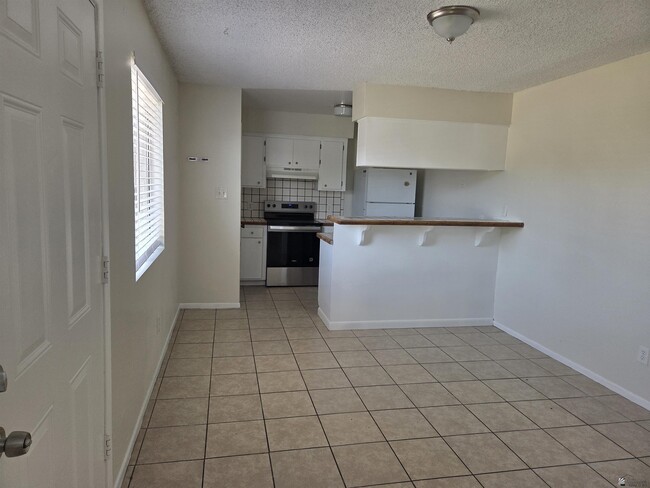 Photo - 1201 W 20th Pl