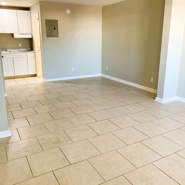 Photo - 804 12th Ave S