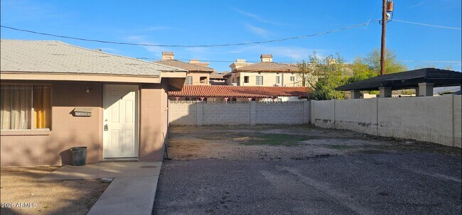 Photo - 2138 E Turney Ave