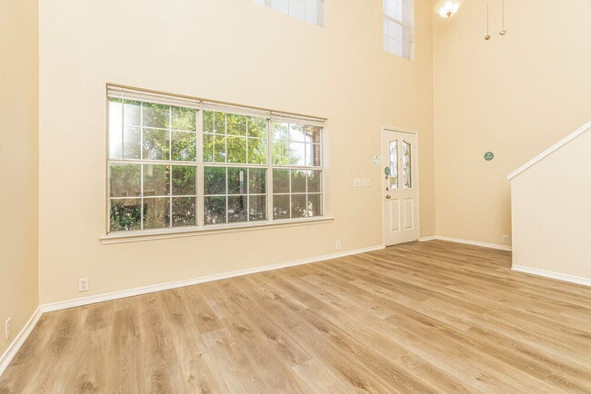 Photo - 2304 Eagle Mountain Dr