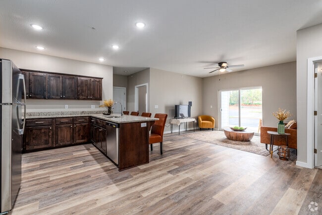 2 habitaciones, 2 baños, 950 - Área de comedor