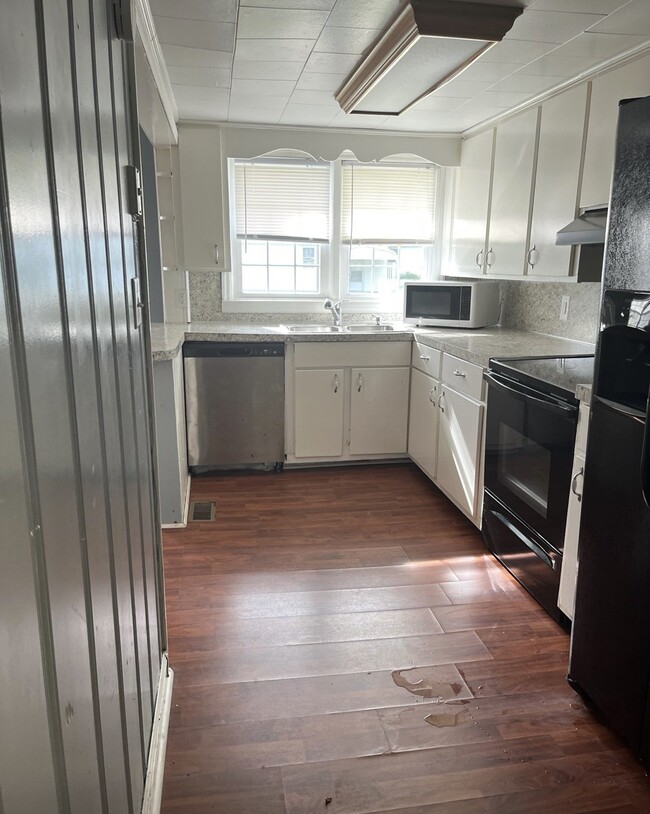 Photo - 3810 Bluff Rd