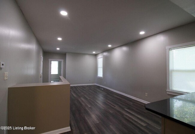 Photo - 4608 Cliff Ave