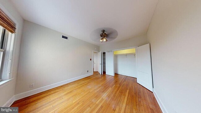 Photo - 18 9th St NE Unit 405