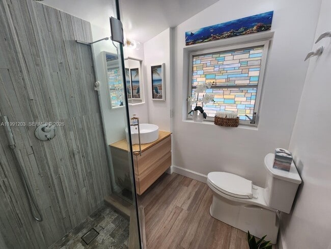 Photo - 831 Plover Ave