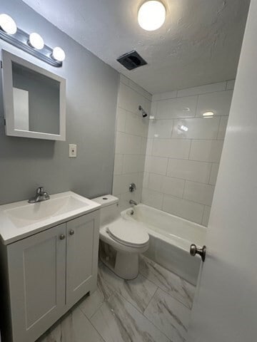Photo - 362 Centre St Unit 4