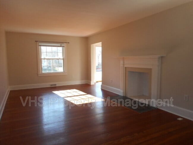 Photo - 815 Bright St