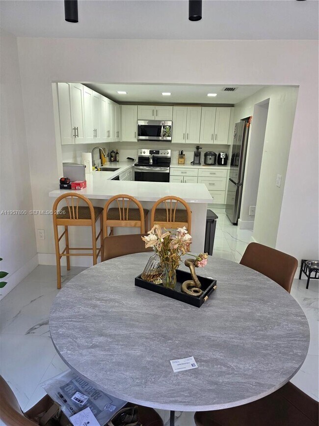 Photo - 6904 SW 114th Pl