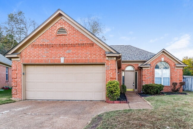 Building Photo - 9294 Morning Garden Cove