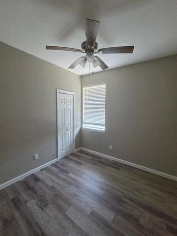 Photo - 7208 Park Creek Dr