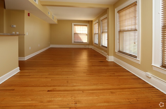 615- 1 Bedroom 1 Bath - Kasson Place