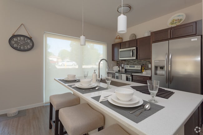 2 HAB, 2 BA - 2B - Luxe Sheboygan Luxury Apartments