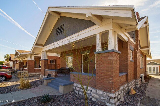 Photo - 2904 San Diego Ave