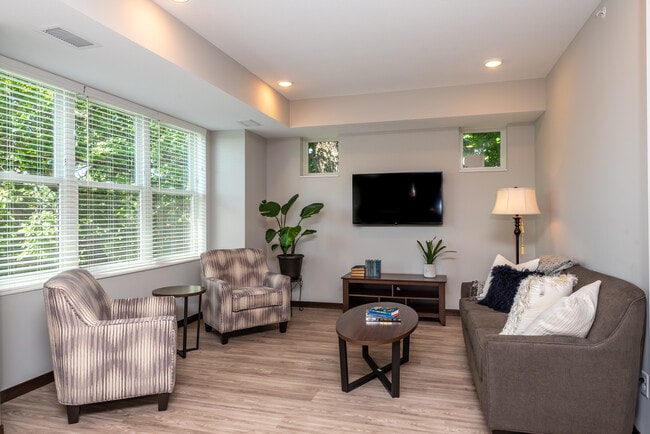 Photo - The Chambers Apartments on Marshall