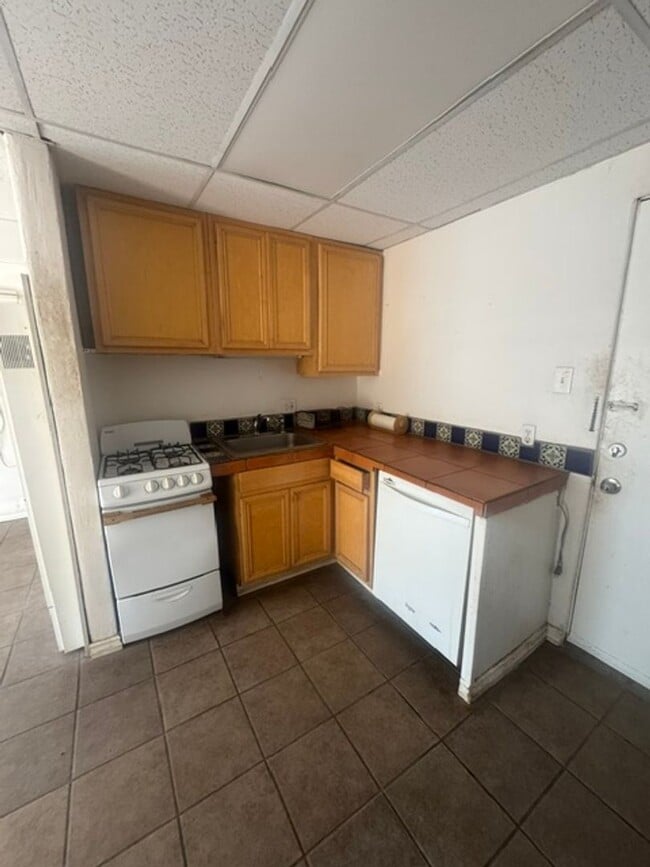 Photo - 603 Dartmouth Dr NE Unit 1/2