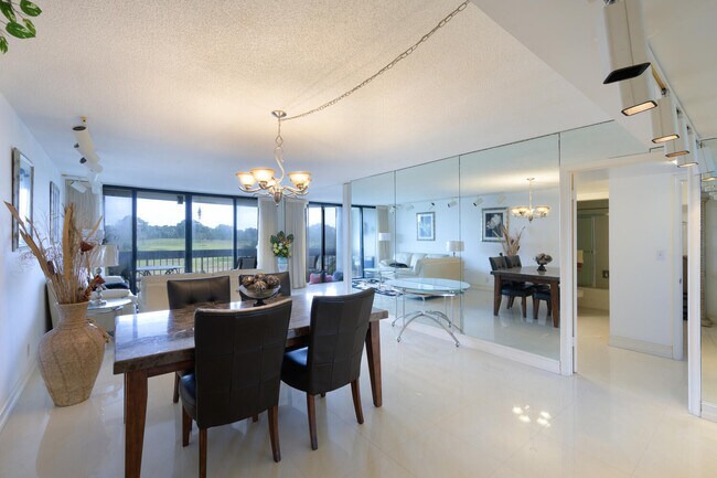 Photo - 2000 Presidential Way Unit 303