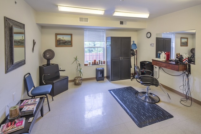 Reynolds Pointe Senior Apartments 55+
