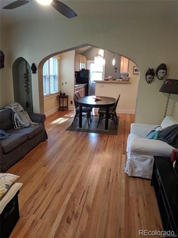 Photo - 1425 Dexter St