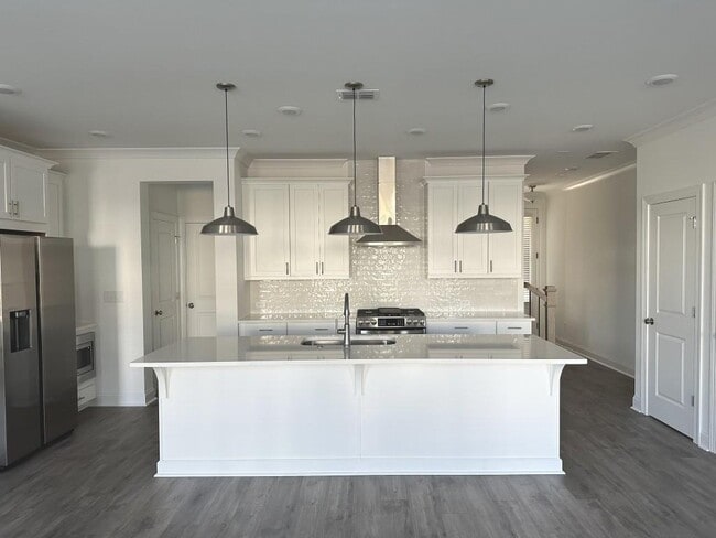 Photo - 5105 Riden Wy