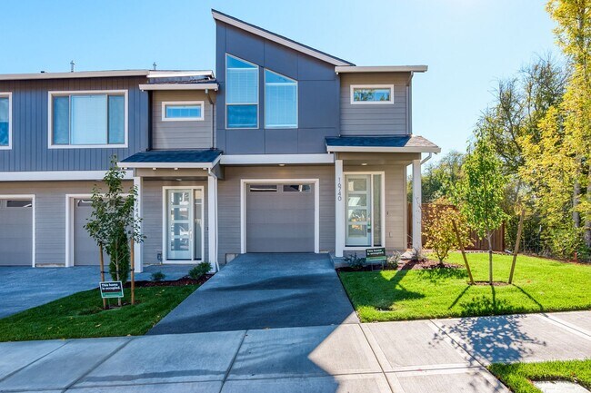 Photo - Pleasant Valley Villages 3 Bedroom Townhome with Community Center