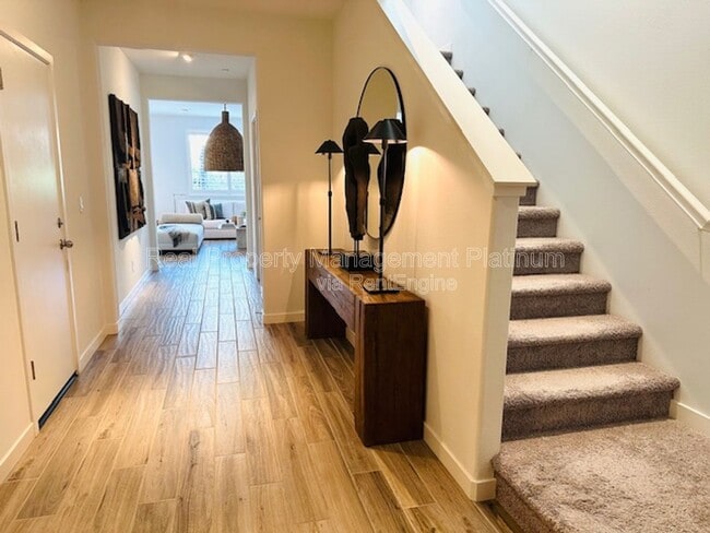Photo - 837 Soledad Ave