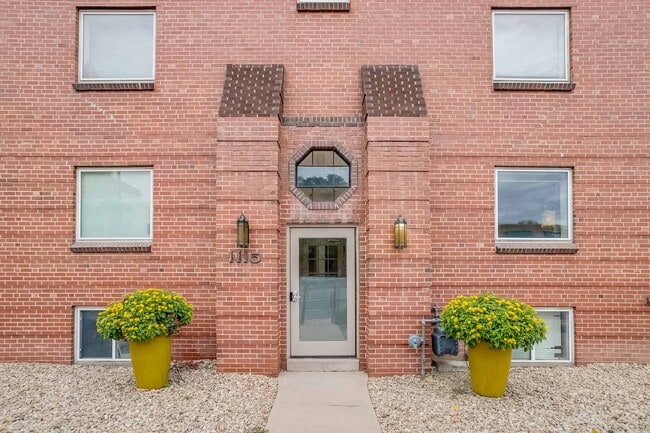 Colorado Blvd Apartments
