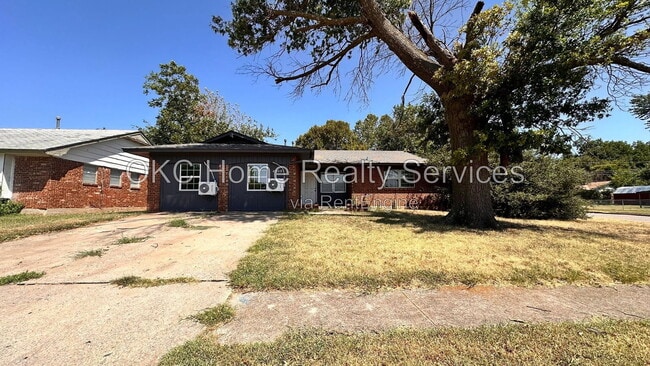 4300 Bonaparte Blvd