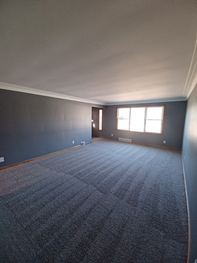 Photo - 21 East and West Rd