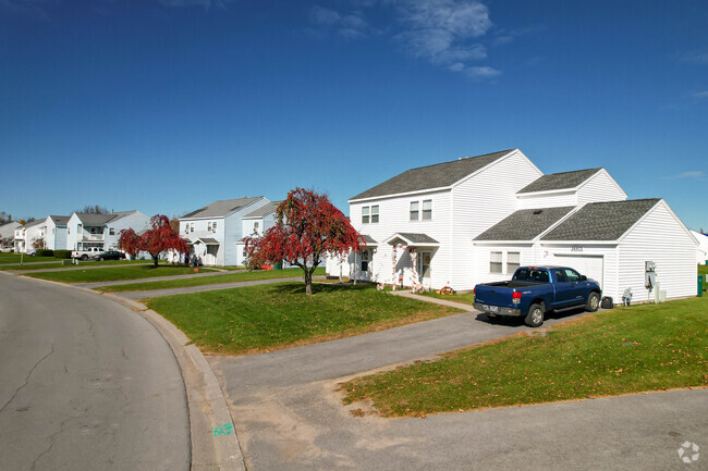 Building Photo - The Heights Rental