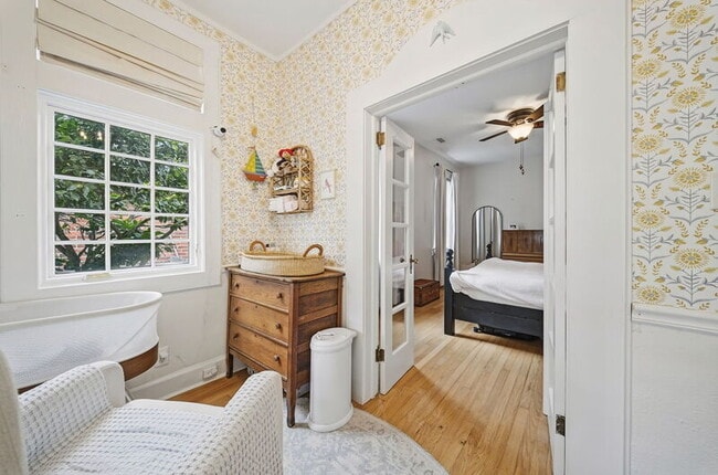 Photo - 2115 Claremont Ave
