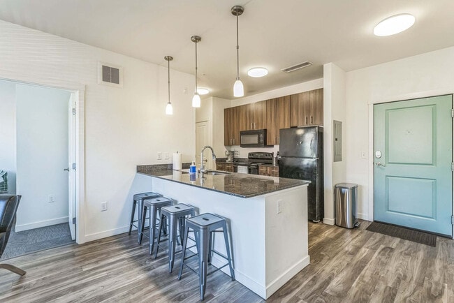 305 E Front St Unit SI ID1261716P