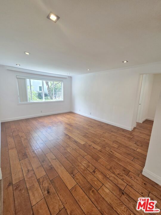 Photo - 142 San Vicente Blvd Unidad B